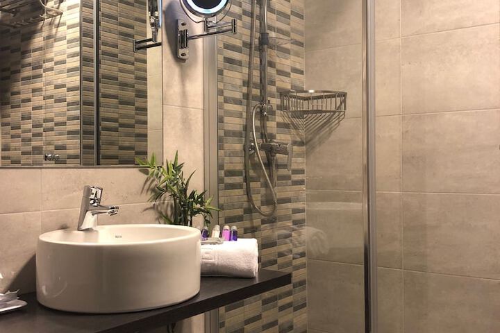 Bath Photo
