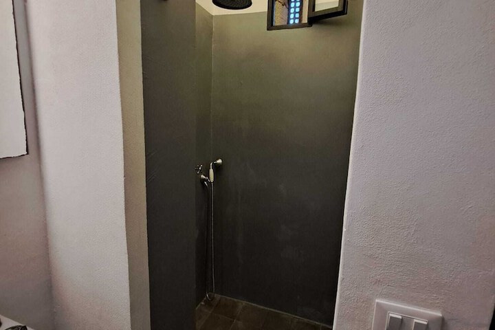 Room 58 of 116