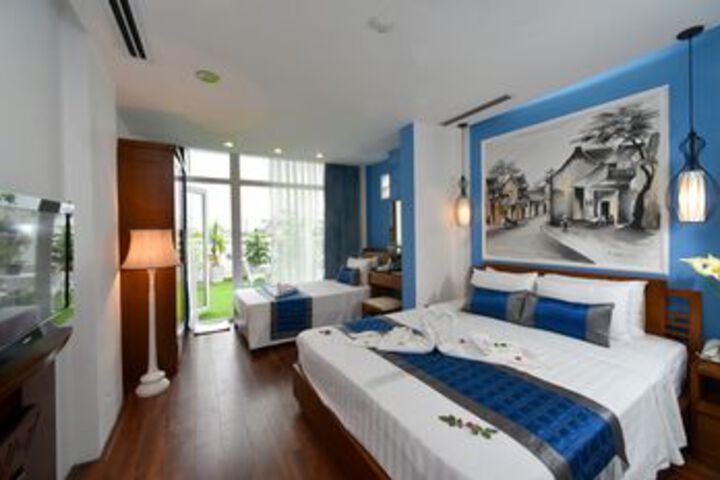 Room 3 of 84