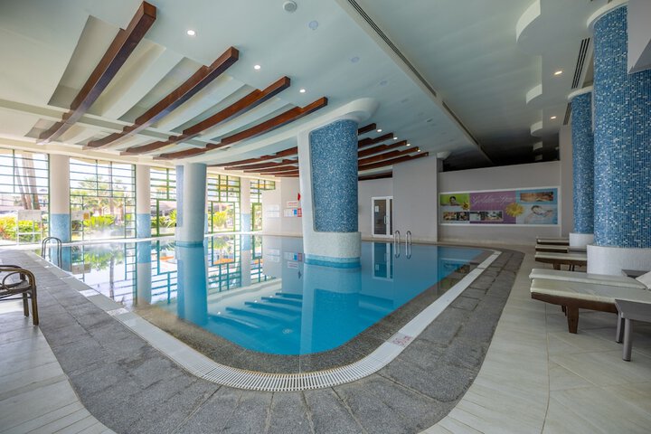 Pool 52 of 259