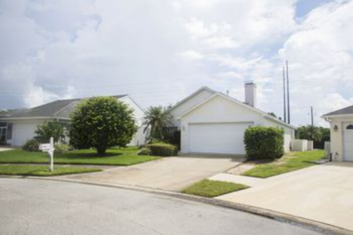 Photo of Yarmouth Country Club Prvate Pool Holiday Home