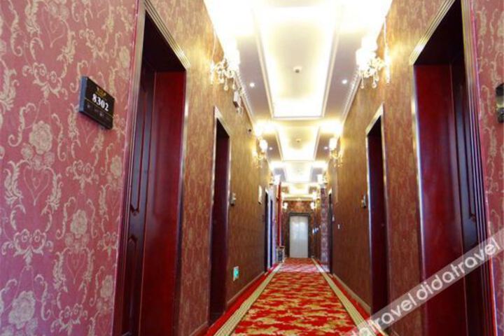 Hotel Interior 7 of 14