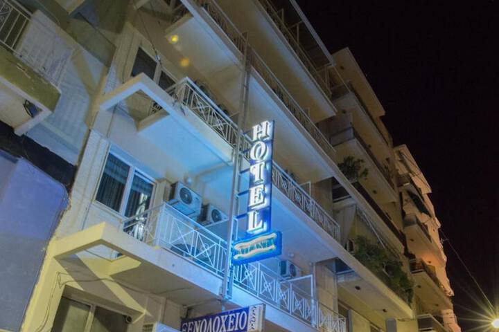 Hotel 50 of 52