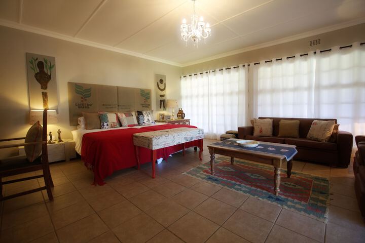 Room 6 of 31