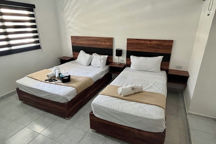 Room 30 of 108