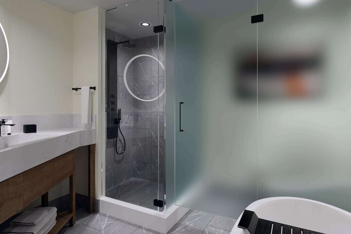 Bathroom shower