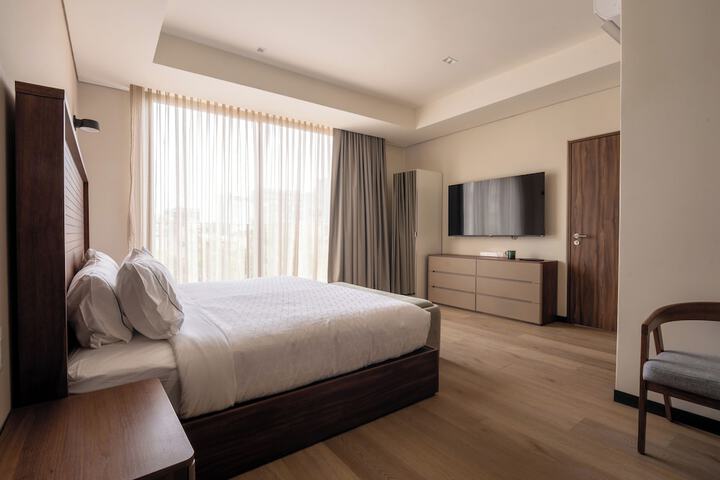 Room 6 of 60