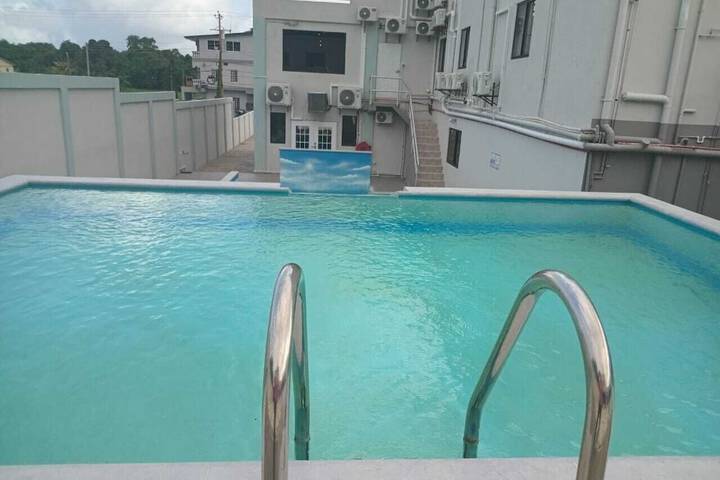 Pool 6 of 9