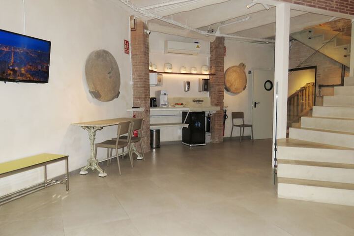 Guest Lobby
