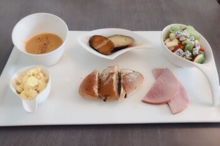 Dining 23 of 122