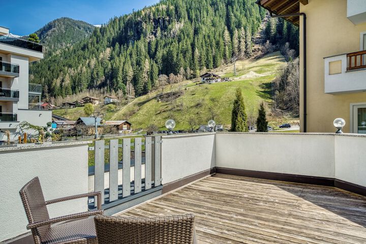 Terrace/Patio 59 of 131
