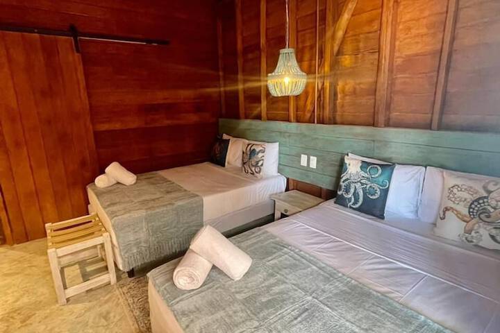 Room 8 of 26