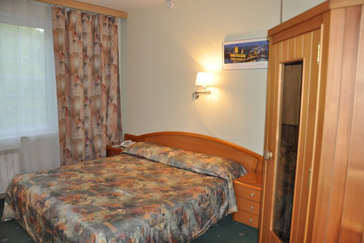 Room 8 of 47