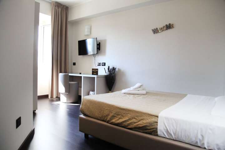 Room 29 of 65