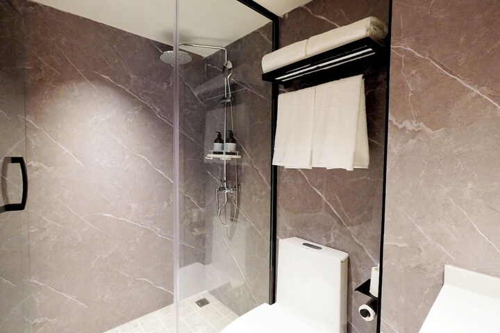 Bathroom Interior Photo