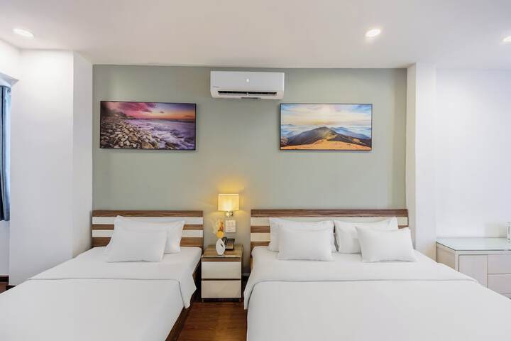 Room 12 of 63