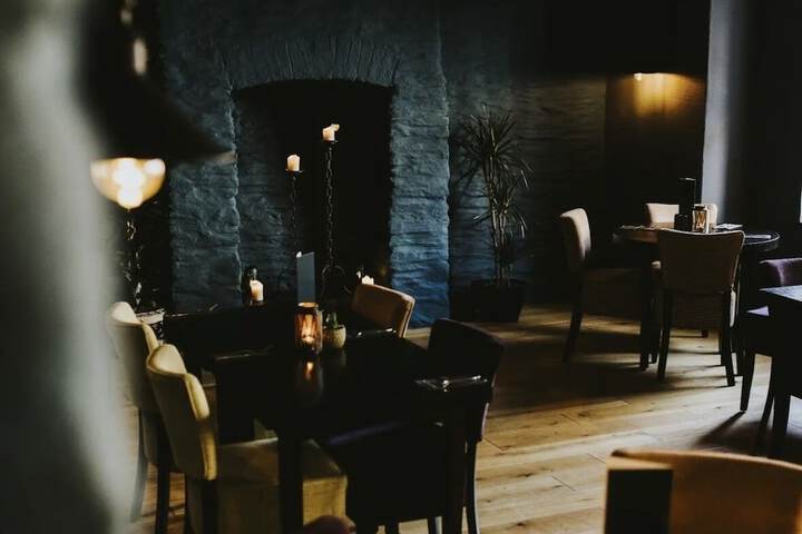 Dining Photos
