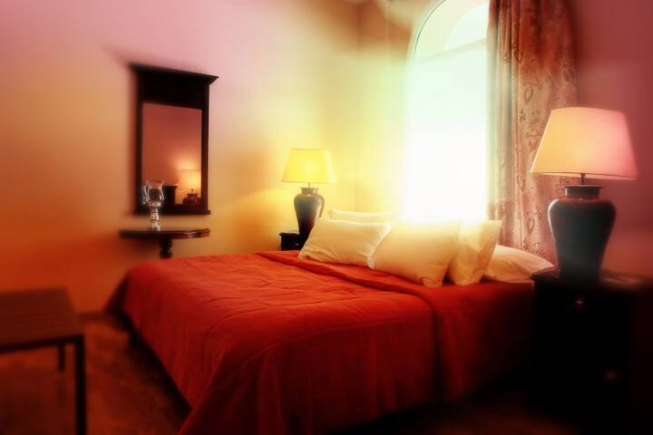 Room 8 of 40