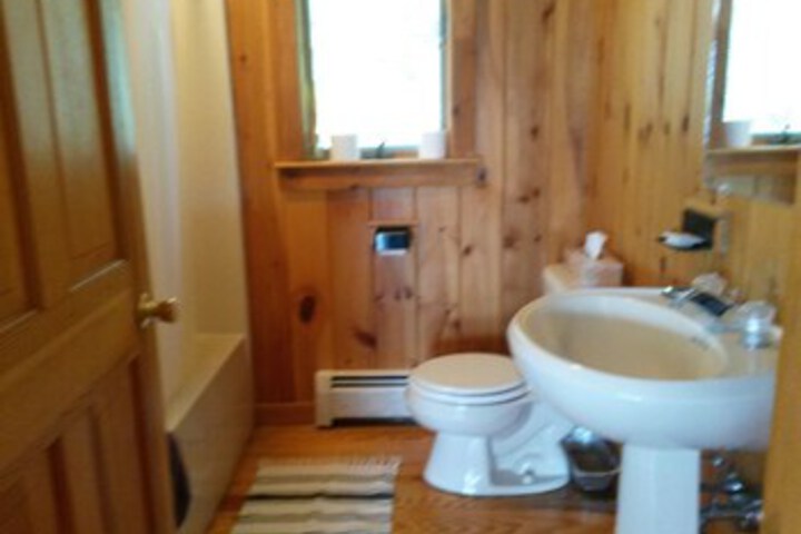 Room 2 of 22