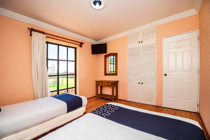 Room 6 of 36