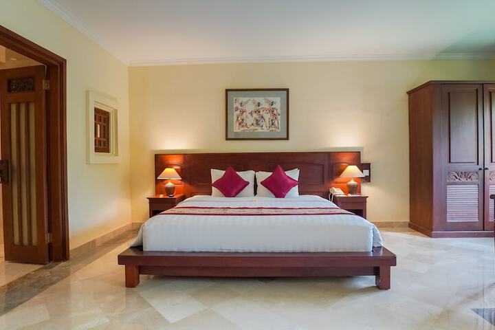 Room 21 of 74