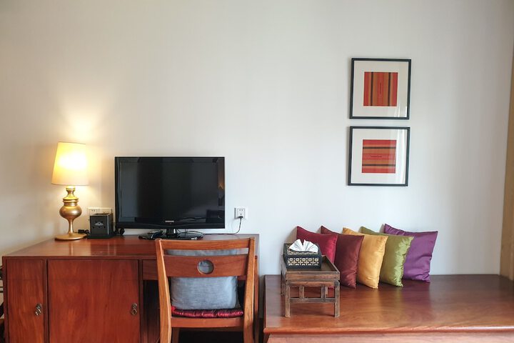 Room 8 of 72