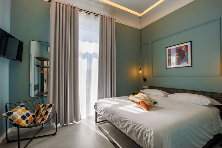Room 7 of 22
