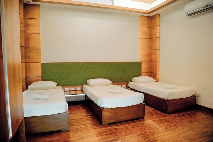 Room 16 of 70