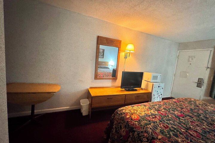 Room 16 of 91