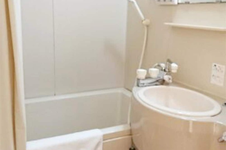 Clean Restrooms