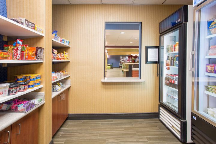 Snack bar
