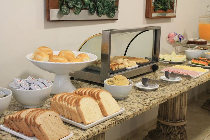 Breakfast/Coffee Service 39 of 49
