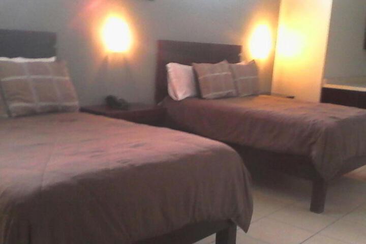 Room 29 of 33