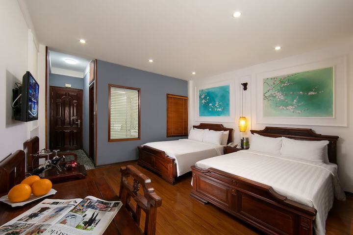 Room 11 of 31
