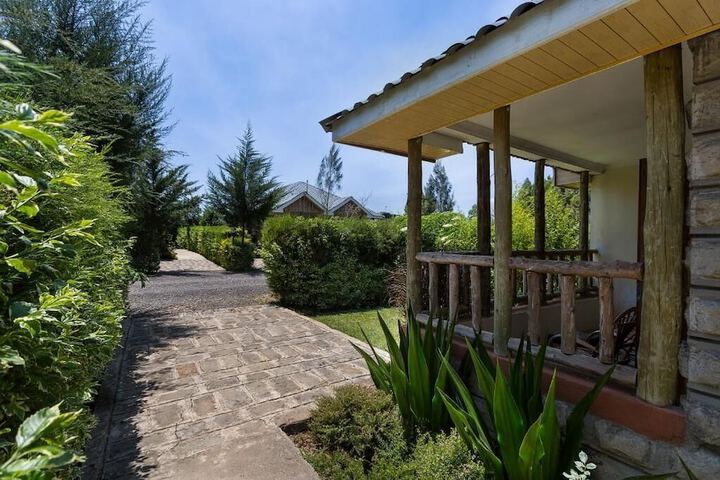 Property Grounds 16 of 20