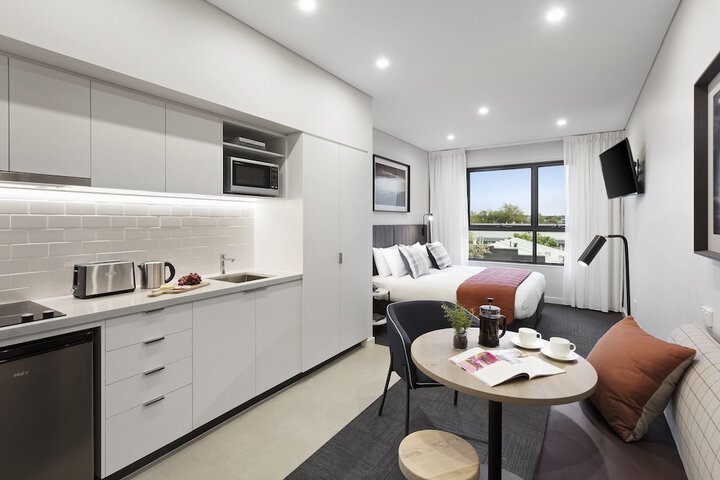 Room 4 of 39