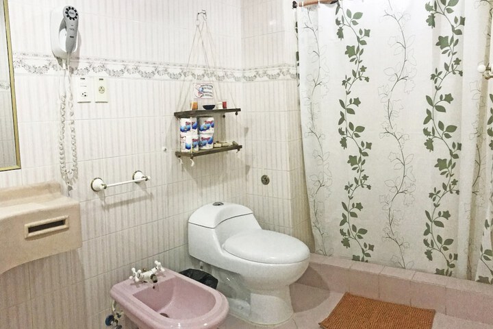 Clean Restrooms