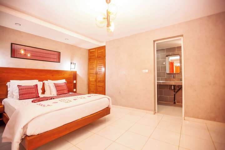 Room 7 of 35