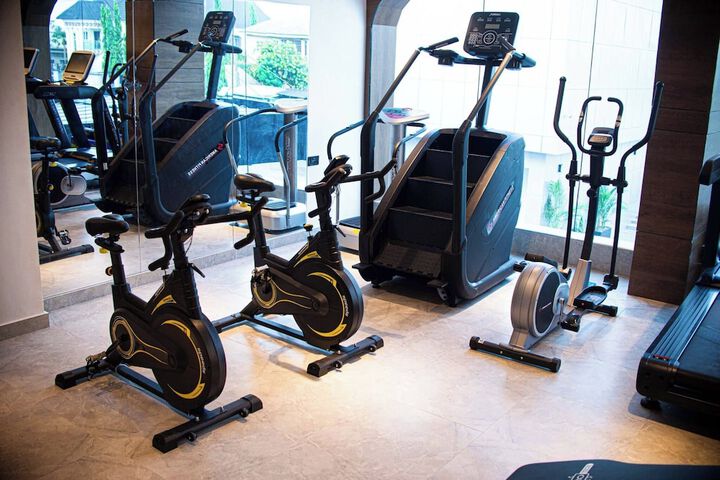 Health and Fitness 10 of 36