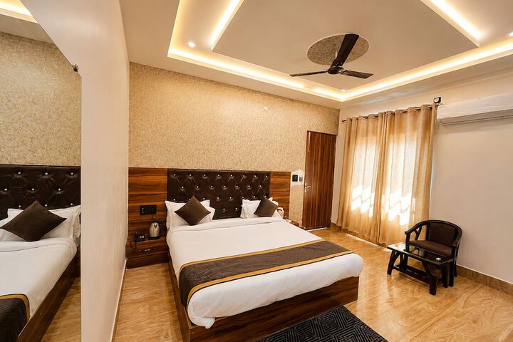 Room 25 of 51