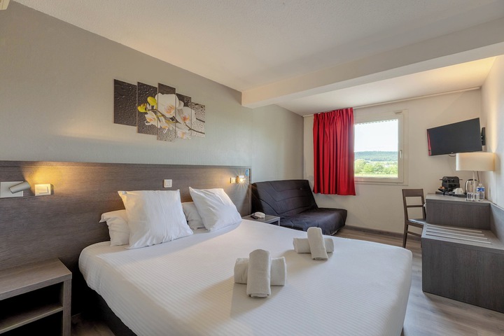 Room 25 of 67