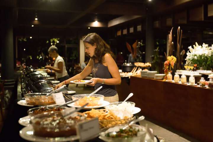 Dining 72 of 111
