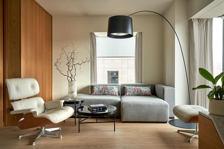Room 51 of 78