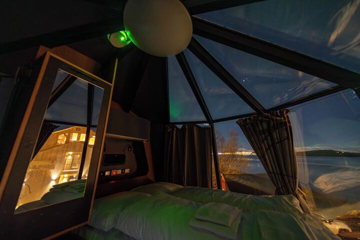 Room 4 of 110