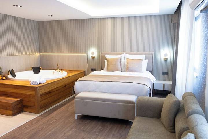 Room 7 of 21