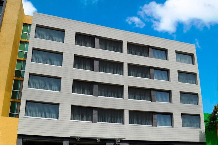Hotel 53 of 53