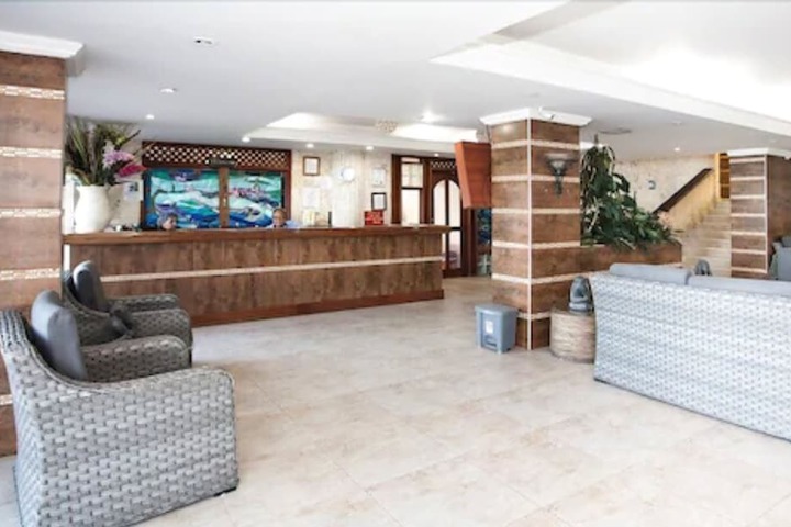 Hotel Lobby