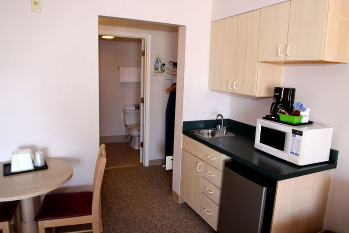 Room 72 of 97