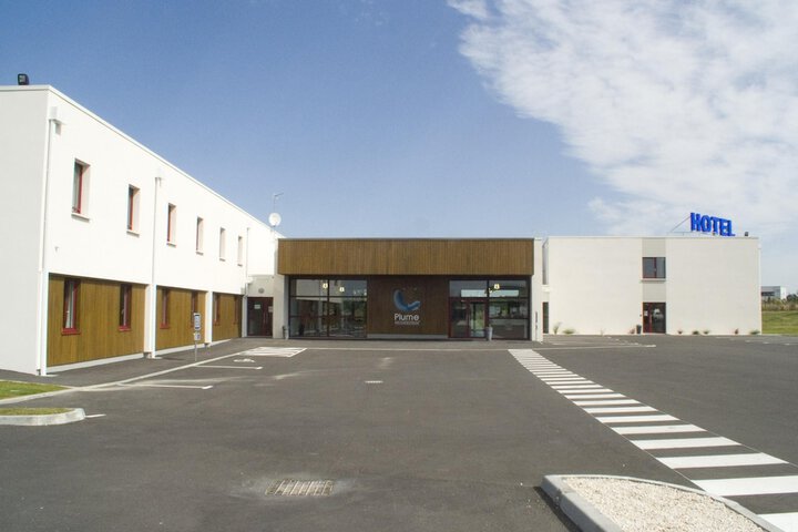 Hotel 64 of 67