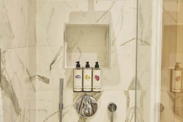 Bath Photo